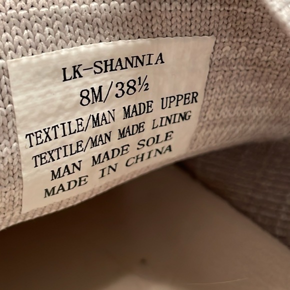 Lucky Brand Womens Shannia Casual Sneaker in Gray. Size 8 - Picture 15 of 15